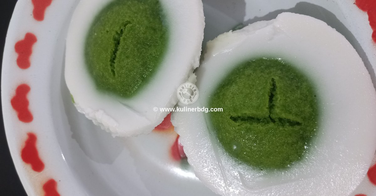 Resep Kue Mangkuak Basayak Khas Minang - KulinerBDG