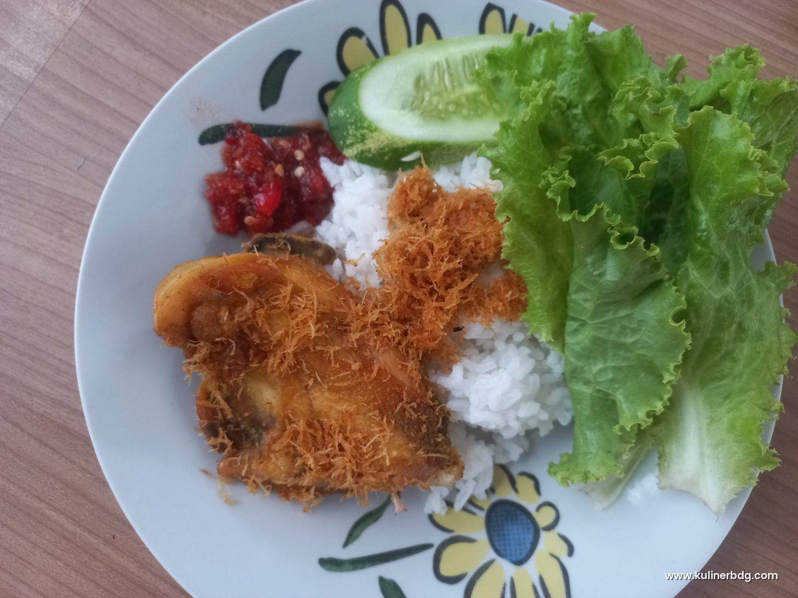 Resep Ayam Goreng Serundeng Gurih Rempah - KulinerBDG
